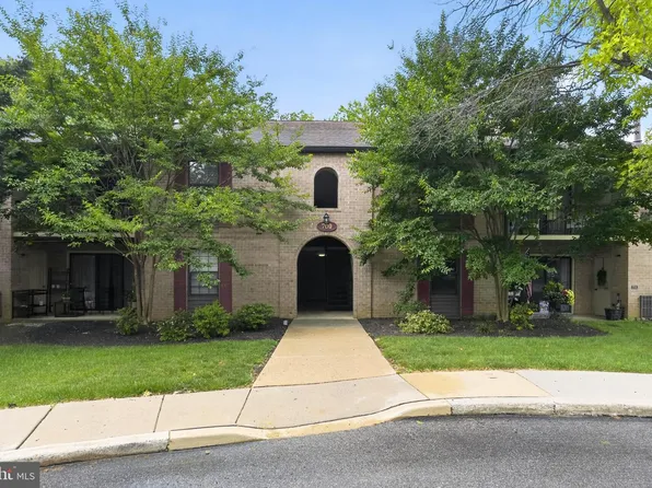 710 Washington Pl #10, Wayne, PA 19087