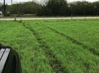 175 Pinn Rd, Lytle, TX 78052