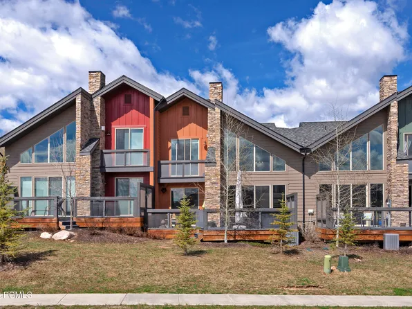 8077 Courtyard Loop APT 9, Park City, UT 84098