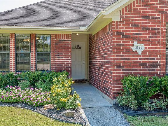 Main House Entry- Partially covered and private. Welcome family and friends as they arrive!