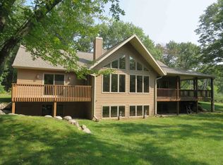 N5727 Whitetail Ct, Green Lake, WI 54941