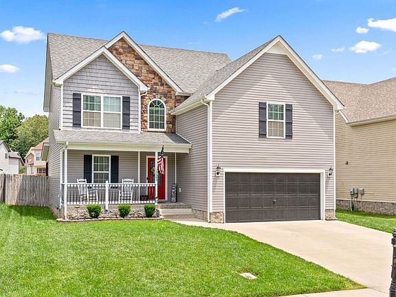 3rd image of 3683 Fox Tail Dr