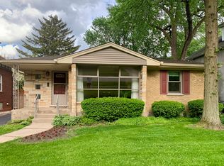 81 Drexel Ave, La Grange, IL 60525