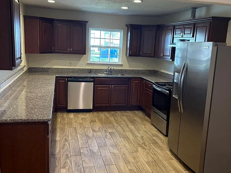 3331 Longhorn Dr — Photo 6