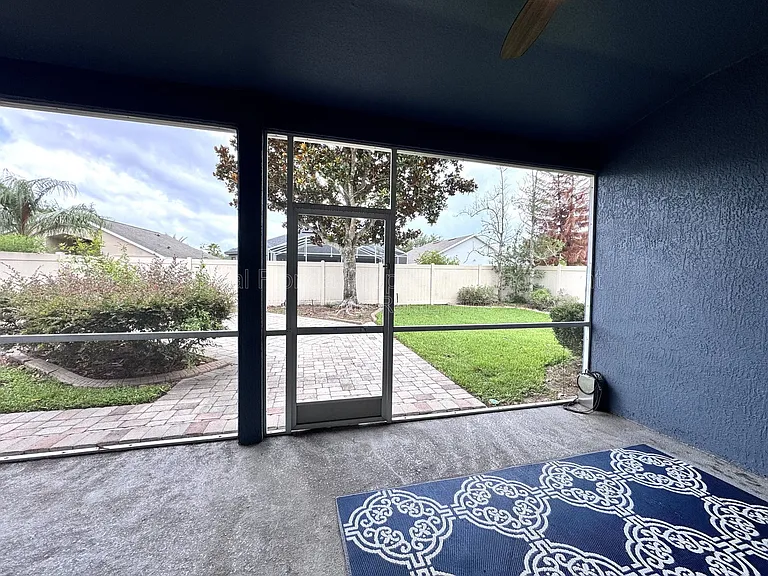 5004 Marbella Isle Dr — Photo 31