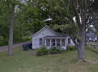 425 E Dartmouth Ave, Muncie, IN 47303