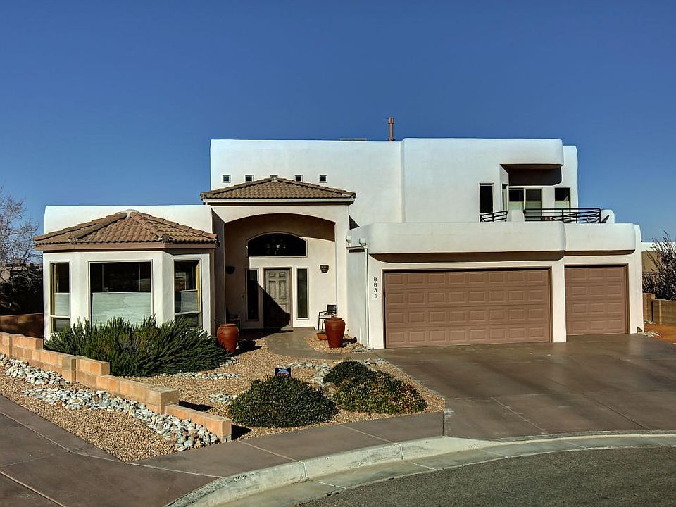 Front_Exterior_1