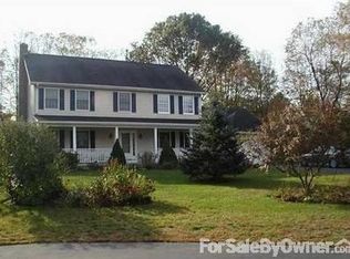 1274 Cheshire St, Cheshire, CT 06410