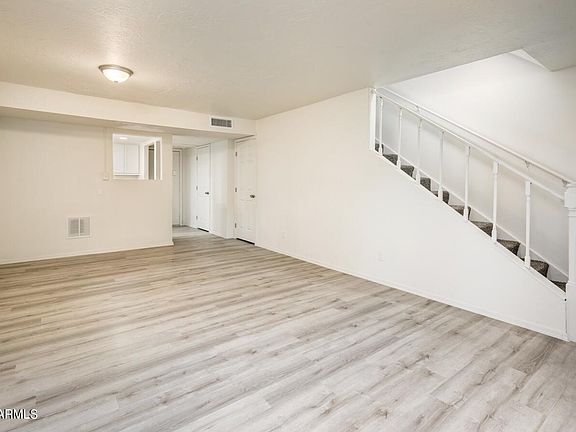 4th image of 7126 N 19TH Avenue #124