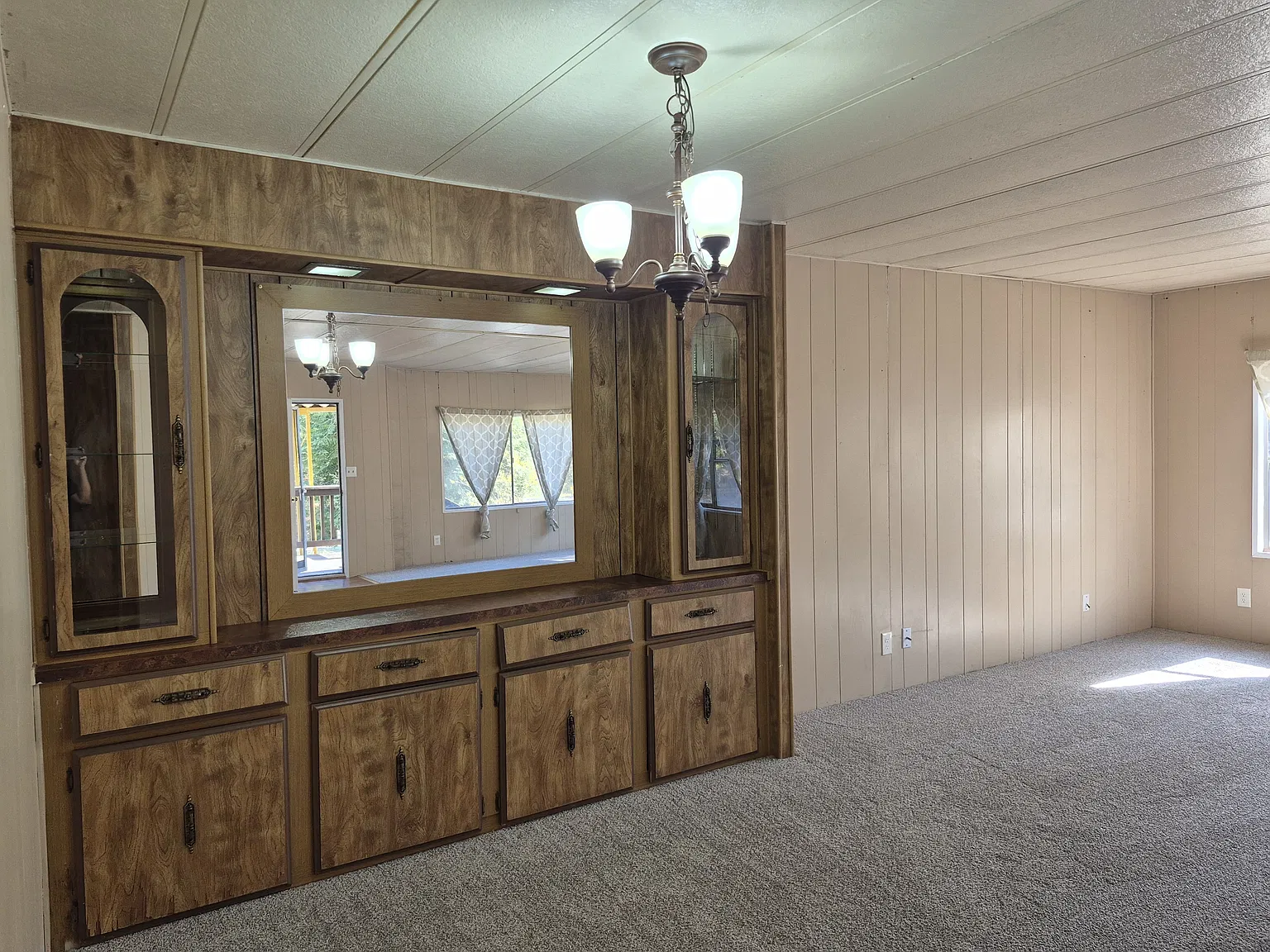 2 bed, 1440 sqft, $3,499 — Photo 3