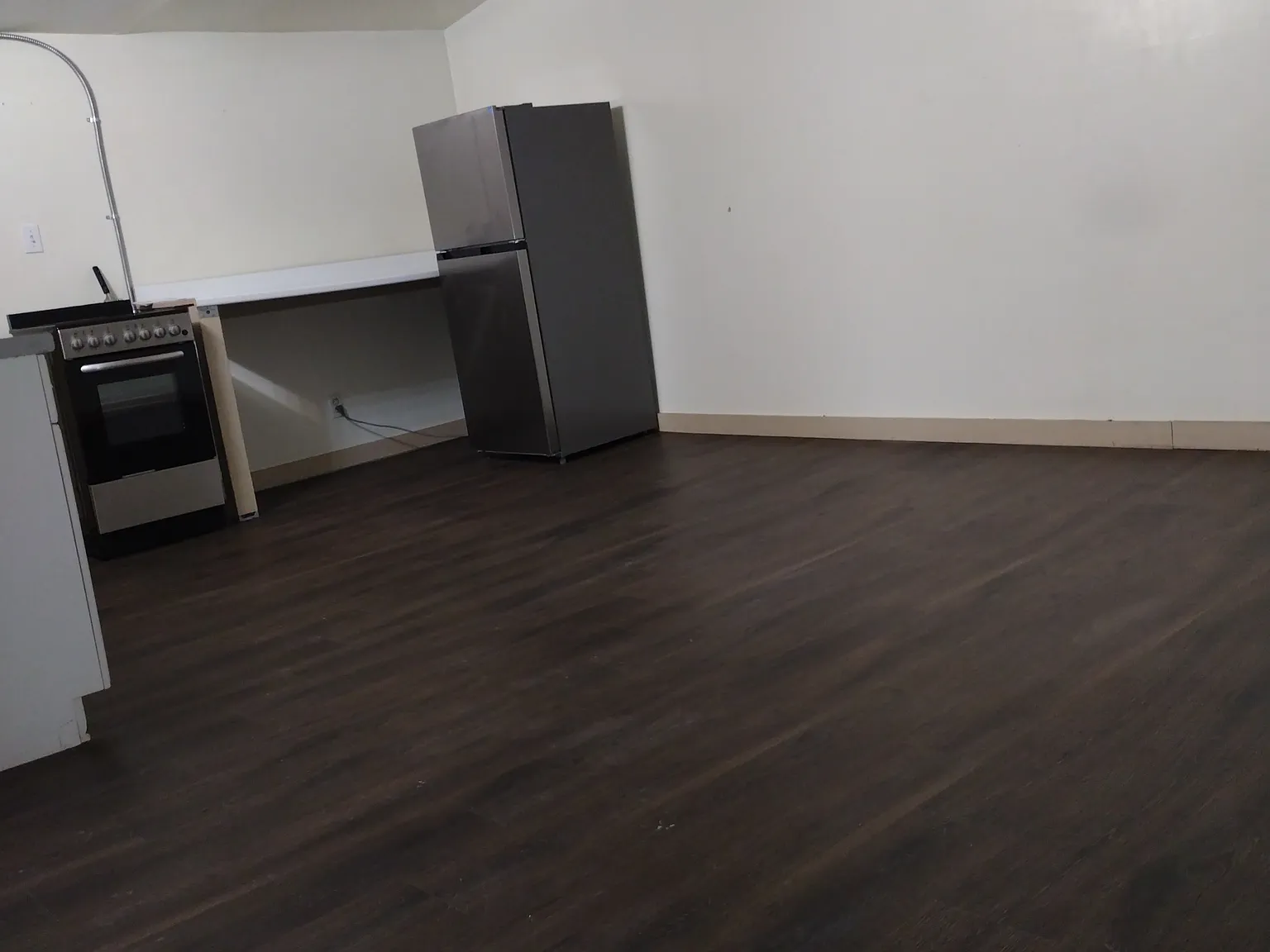 213 - 215 South Jefferson Street - 215 #3 — Photo 2