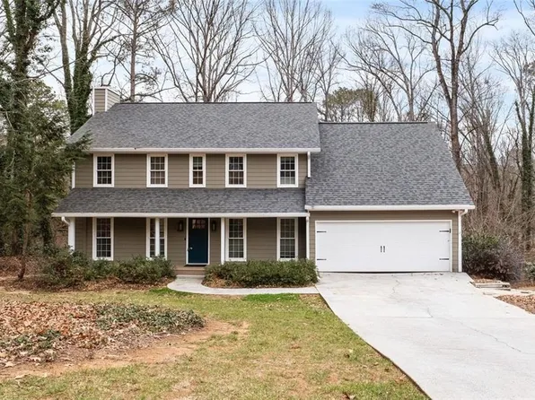 4803 Tarleton Dr, Lilburn, GA 30047