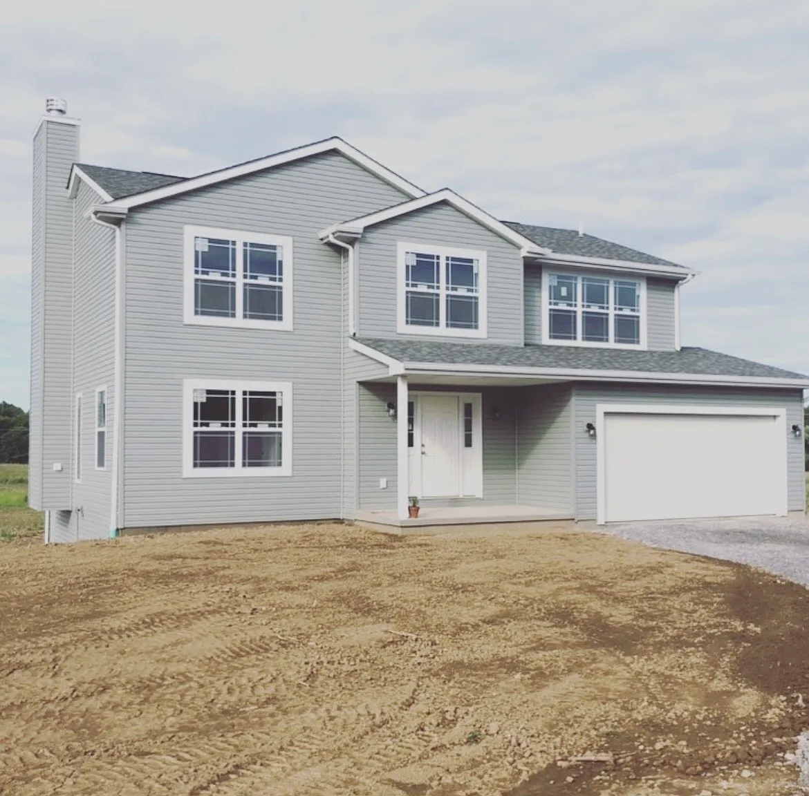 3 bed, 2.5 bath, 1600 sqft, $2,500 — Photo 1