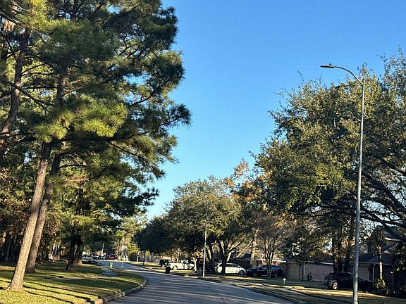 4th image of 1355 W Havelock Dr