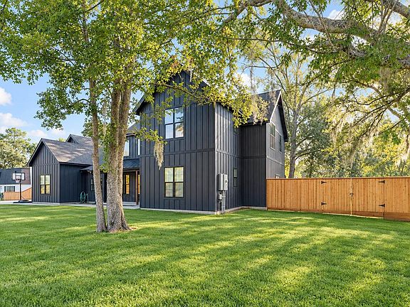 4th image of 2901 Shady Ln