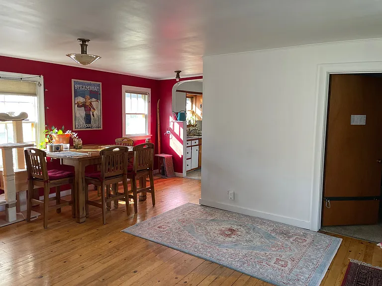 1121 Colorado Ave — Photo 5