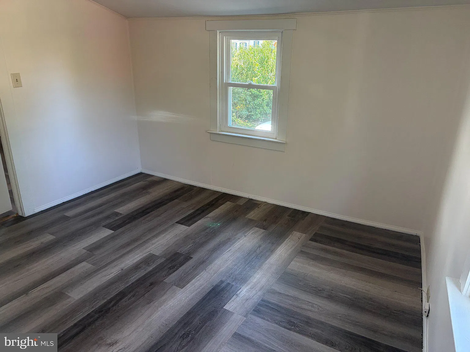 2 bed, 1.0 bath, 825 sqft, $1,600 — Photo 3