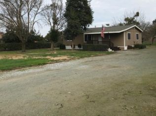7734 Crane Rd, Oakdale, CA 95361