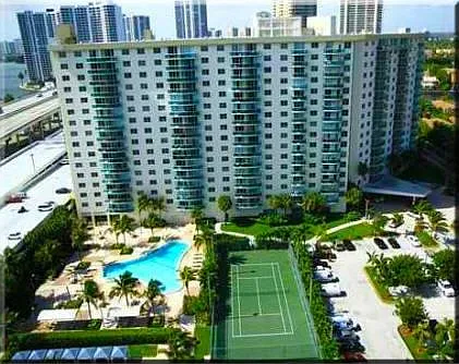 19380 Collins Ave #709 — Photo 8