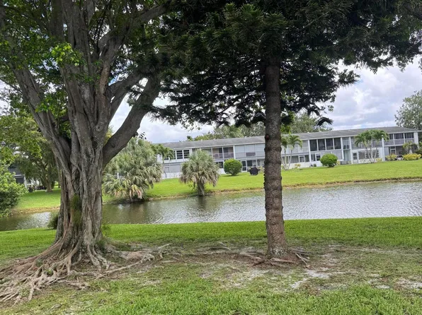 463 Tilford V #463, Deerfield Beach, FL 33442