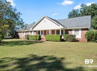 601 E 7th St, Bay Minette, AL 36507