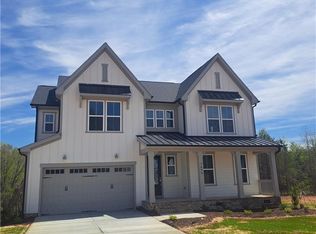 7695 Elizabeth Dr, Oak Ridge, NC 27310