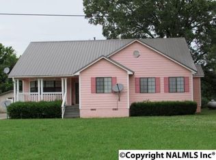 111 Church St, Hillsboro, AL 35643
