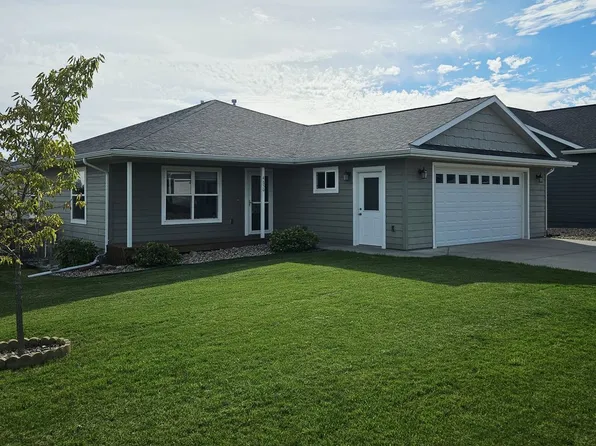 4650 Misty Woods Ln, Rapid City, SD 57701