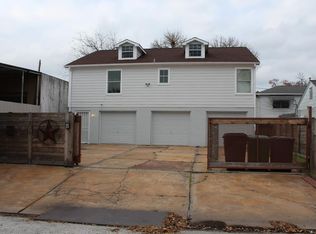 209 Canadian St, Houston, TX 77009