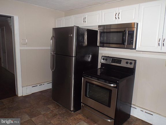 5th image of 226 South St