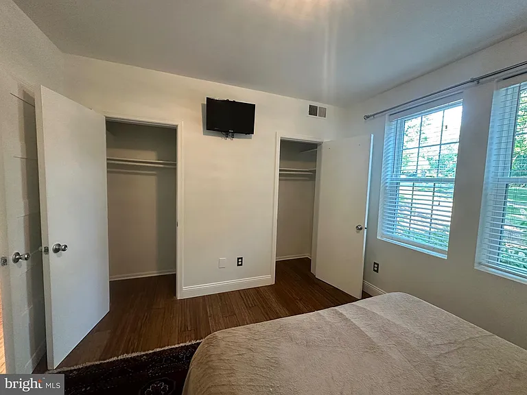 2015 Key Blvd #602 — Photo 28