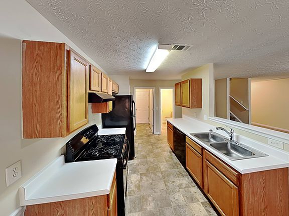 4th image of 757 Shadow Lake Dr