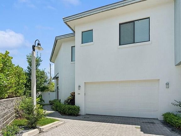 2nd image of 2201 Florida Boulevard