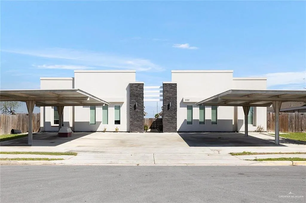 3 bed, 2.0 bath, 1087 sqft, $1,150 — Photo 1
