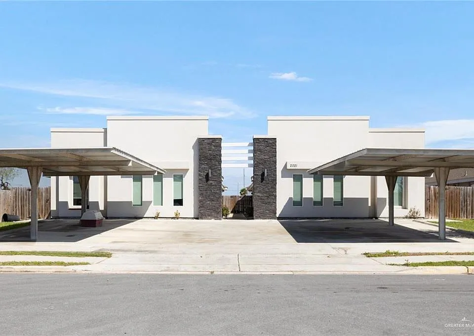 3409 Sahara Dr #2