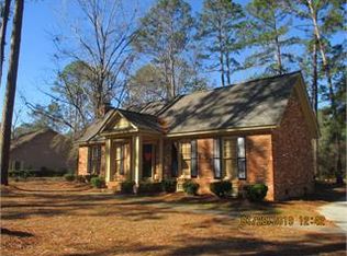 2727 Somerset Dr, Albany, GA 31721