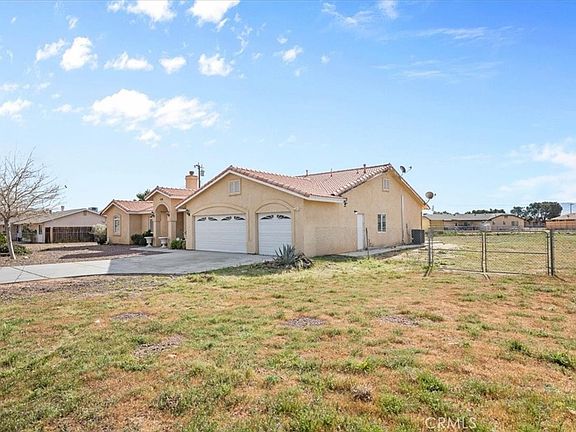 3rd image of 15833 Sago Rd