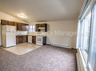 2908 N Stone St, Spokane, WA 99207