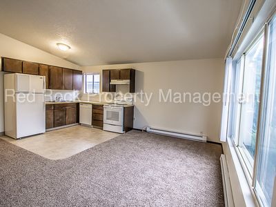 2908 N Stone St, Spokane, WA, 99207
