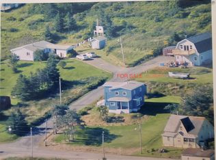 20 Hurst St, Canso, NS B0H 1H0