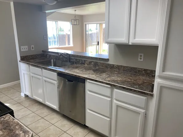 4228 Stonewalk Ct #A-d, Redding, CA 96003