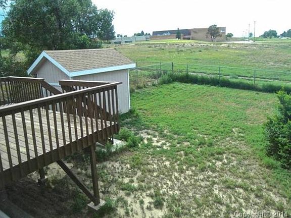 4th image of 1610 Carmel Dr