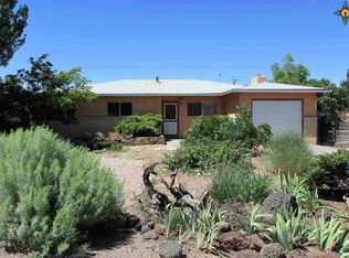 409 Cactus Rd, Gallup, NM 87301