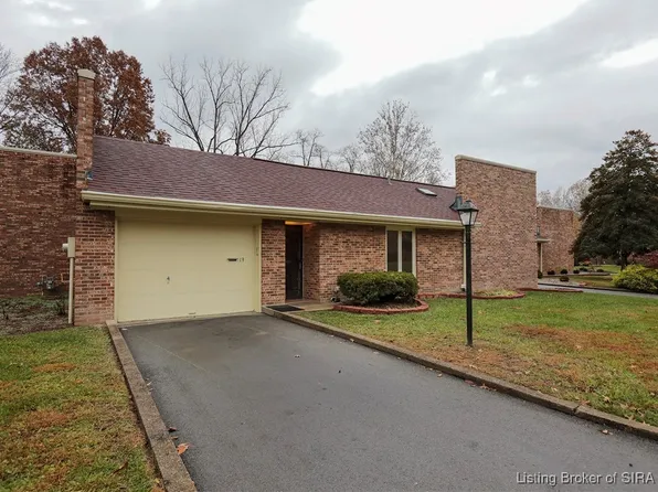 13 Bellewood Court, New Albany, IN 47150