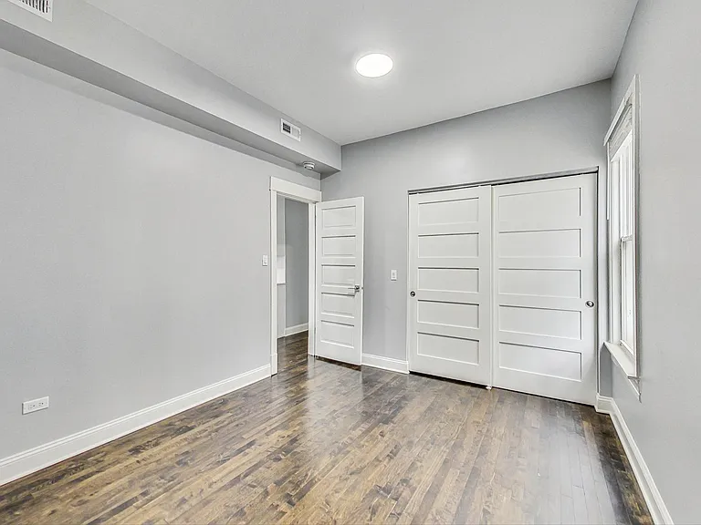 2037 N Spaulding Ave #1 — Photo 15