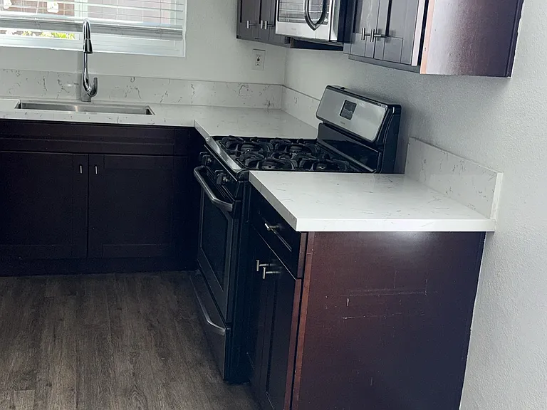 3471 Monroe Ave #4 — Photo 2