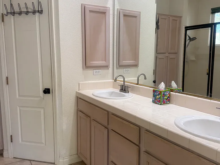 12077 Silver Point Ln — Photo 7