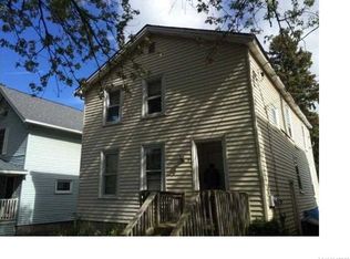 4 McCue Ave, Lockport, NY 14094