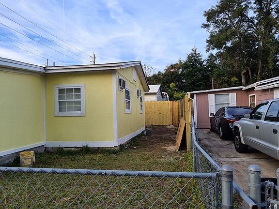 2nd image of 265 Bowlan St N