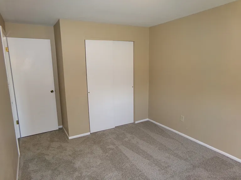 4 Woodbine Ct — Photo 24